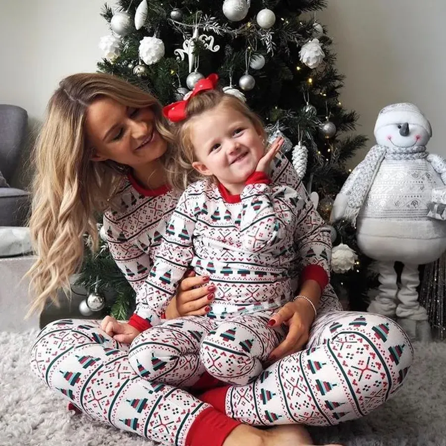 Christmas round collar printed parent-child suit with Pet Dog Clothes