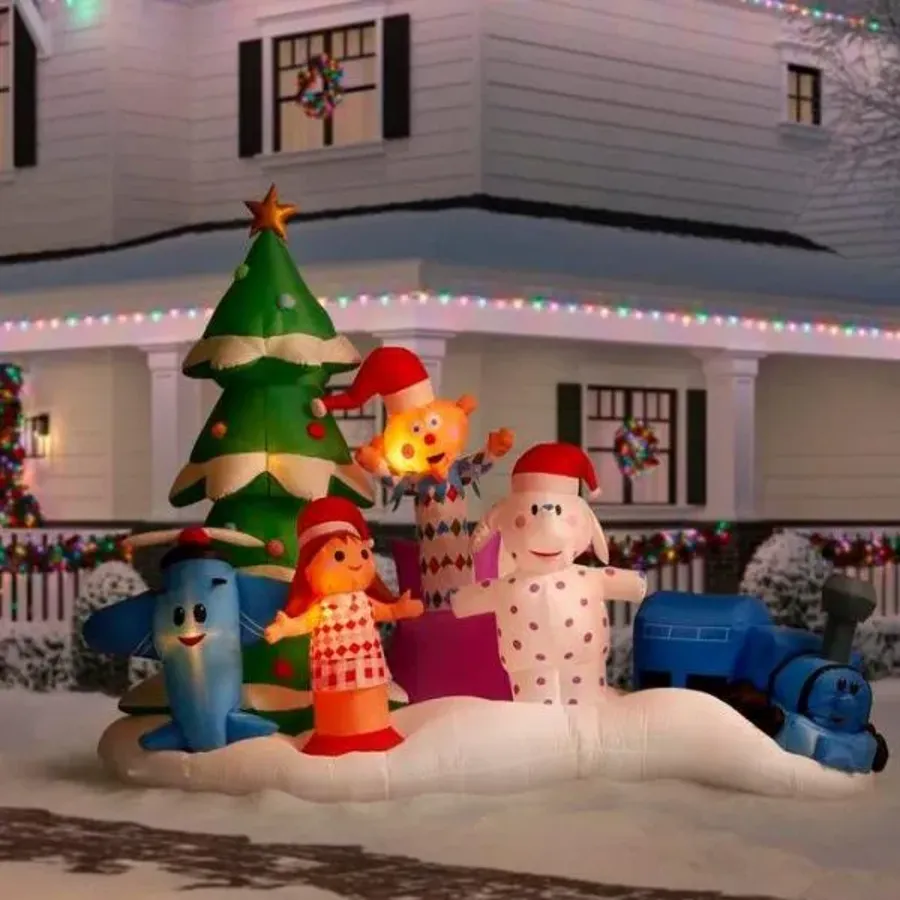 Christmas - Inflatable Island Of Misfit Toys Scene