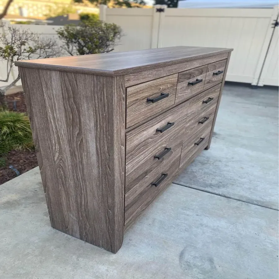 Furniture 7-Drawer Dresser