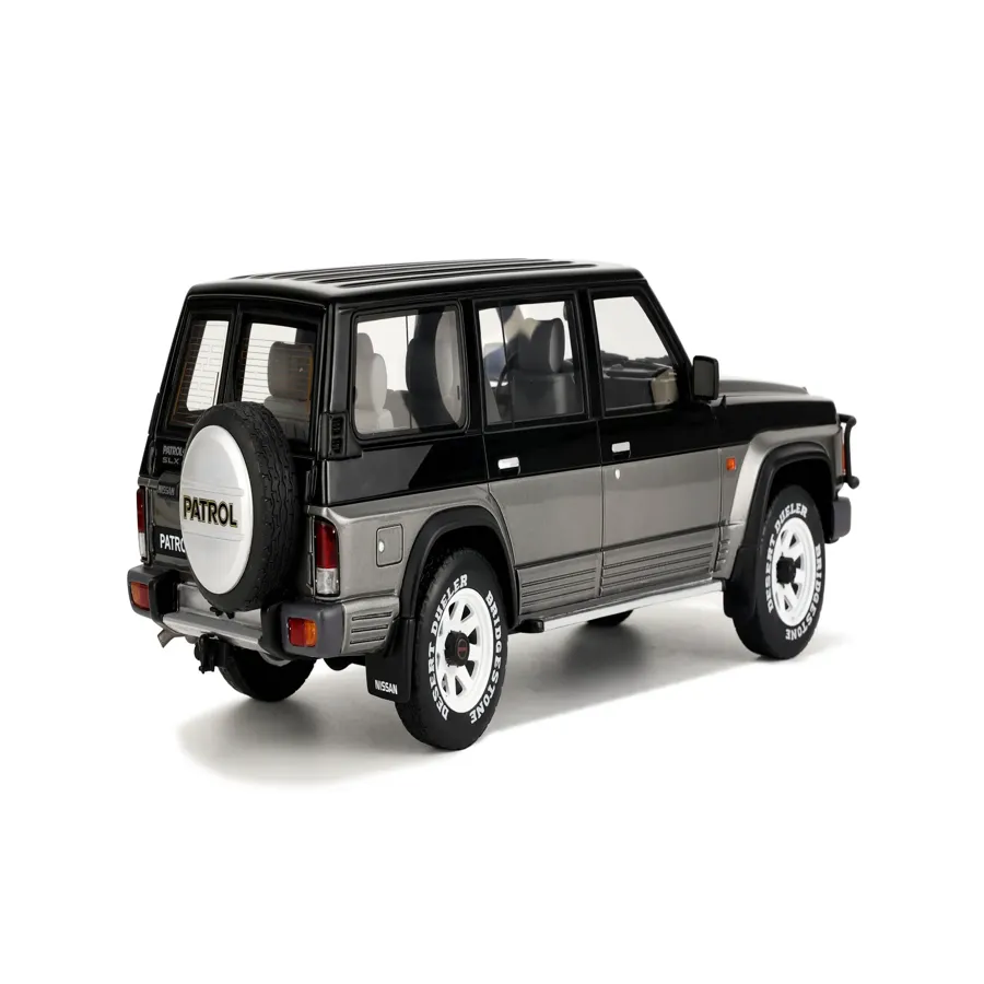 Otto Mobile – 1:18 Nissan Patrol GR Y60 Grey 1992