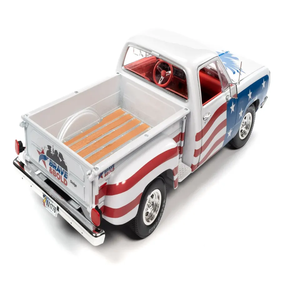 1980 Stepside Patriotic Pickup 1:18 Scale (DUE JUNE 2023)