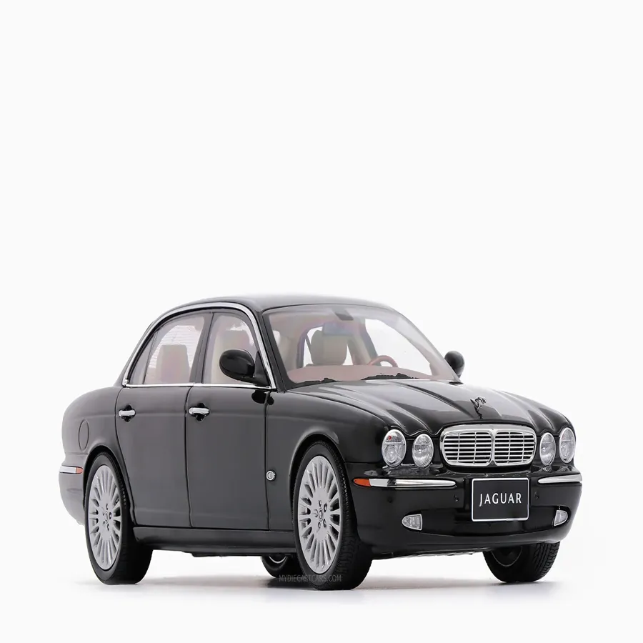 Jaguar XJ6 (X350) Ebony Black 1:18 by Almost Real