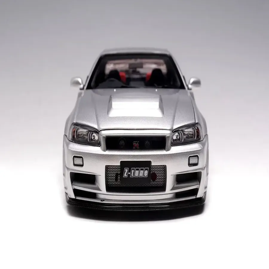 1/18 Motorhelix Nissan  (R34) Z-Tune Diecast Car Model Limited