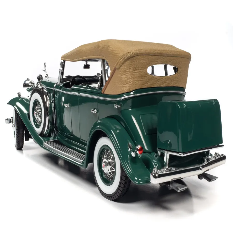 1932 V16 Phaeton 1:18 Scale