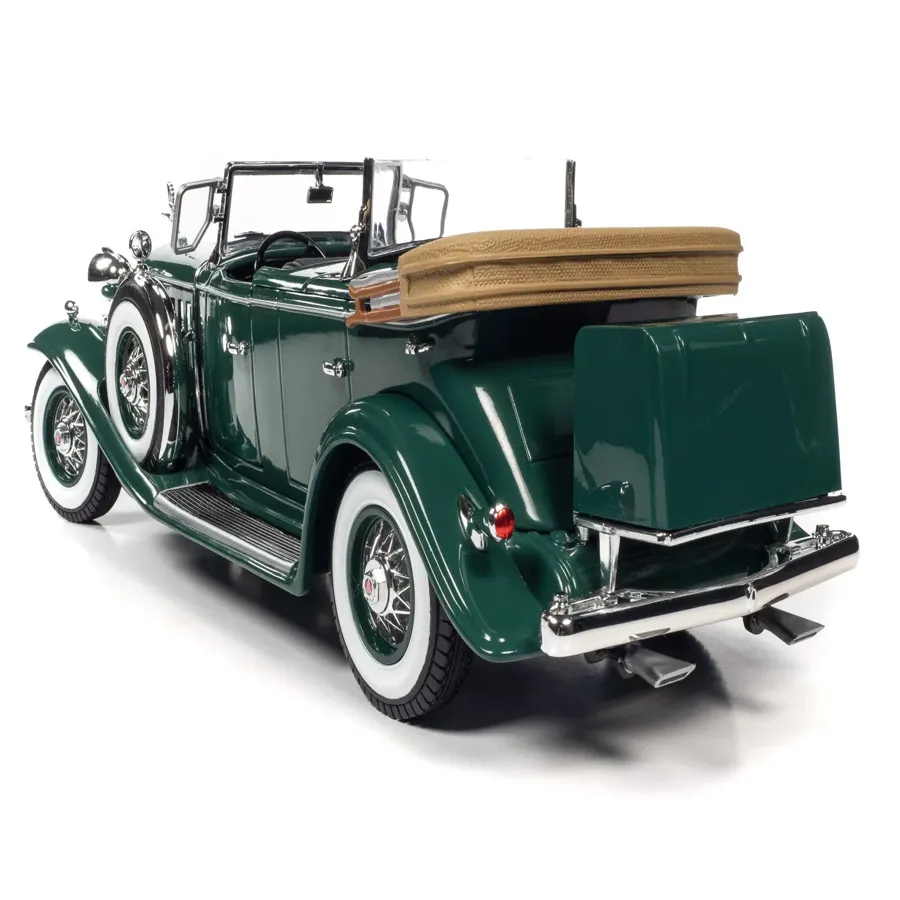 1932 V16 Phaeton 1:18 Scale